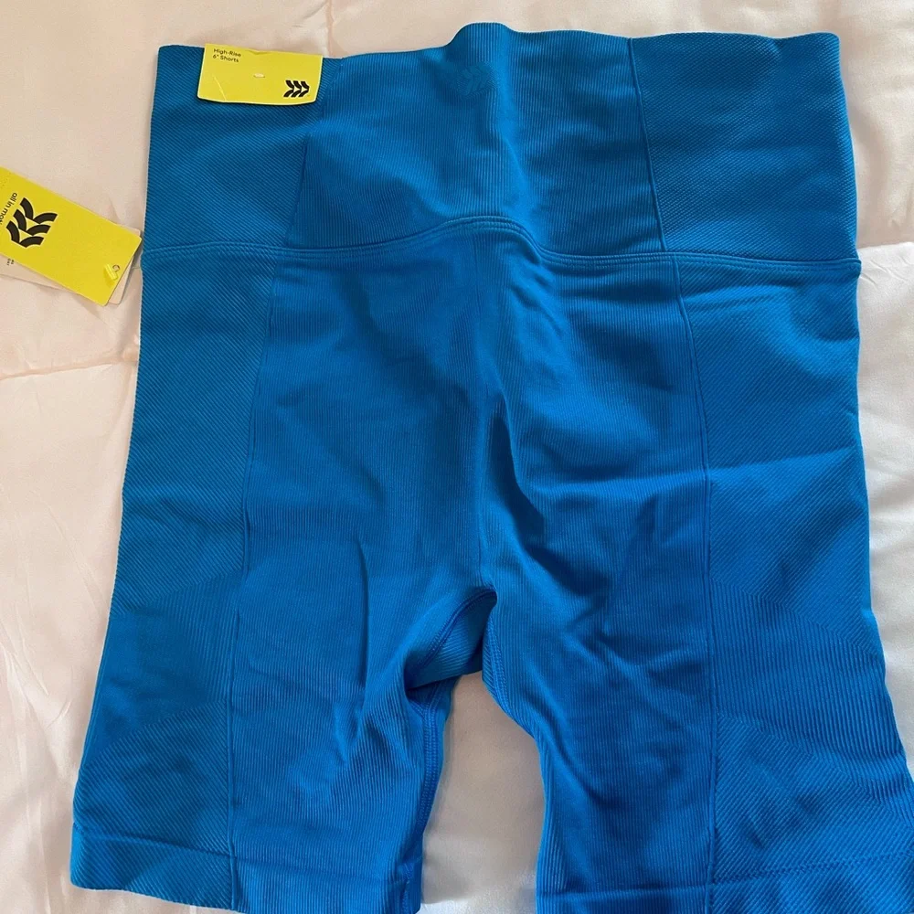 2 Pairs - All In Motion High-Rise 6 in Bike Shorts - Picture 3 of 6